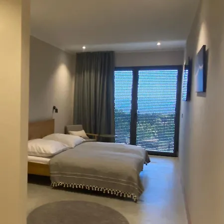 别墅 Castelina Part I Of Twin House